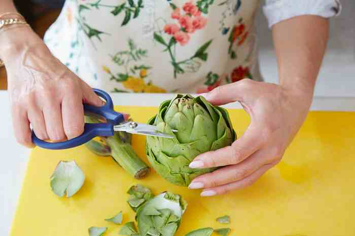 How to cook artichokes italian style